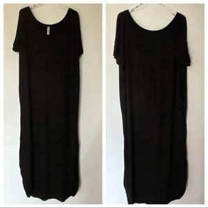 Short sleeve split hem v neck maxi
